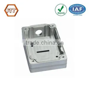 Aluminum Plate Retainers Machining thumbnail-1