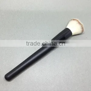 Synthetic Hair Blush Brush Powder Brush Makeup Brush thumbnail-1