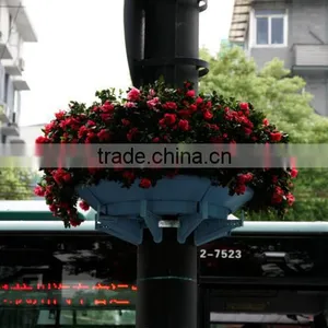 SOL 2015 SELF-WATERING Half Round Planter for Garden Lamp Decoration thumbnail-3
