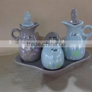 Ceramic Kitchen Oil and Vinegar Bottle Salt Pepper Set thumbnail-1