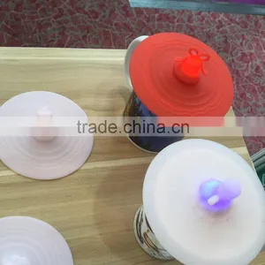 NEW Product LED Shining Silica Gel Bottle Lid for Festival thumbnail-1