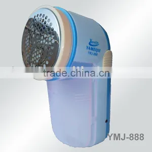 Rechargeable Electric Lint Roller thumbnail-1