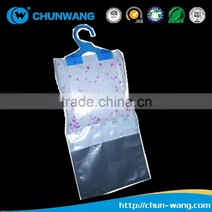 REACH Approval Calcium Chloride Gift Box Paking 500ml Hang Moisture Trap Dehumidifier Bags thumbnail-1