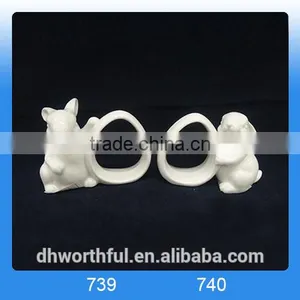 High Quality Ceramic Paper Napkin Ring With Rabbit Design thumbnail-2