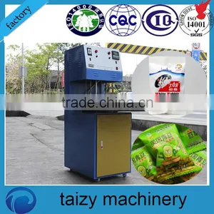 Automatic and Convenient Ampoule Filling and Sealing Machine thumbnail-1