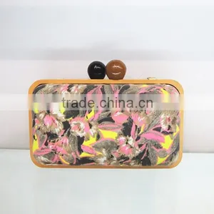 Kiss Clasp Wooden Hardcase Floral Print Clutches thumbnail-1