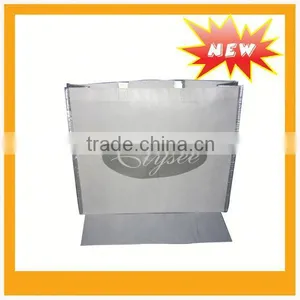 Eco-friendly Laminated Non-woven Shopping Bag thumbnail-1