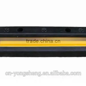 Heavy Duty Rubber Wheel Stopper thumbnail-1
