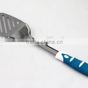 PP+TPR Material Handle Type Cooking Tool Stainless Steel Frying Turner With Gear Edge thumbnail-2