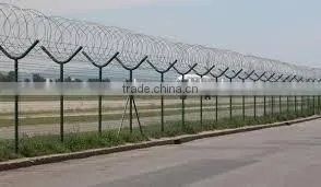 Low Price Best Quality Galvanized Iorn Barbed Wire thumbnail-2