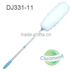 Telescopic Microfiber Cleaning Duster thumbnail-1