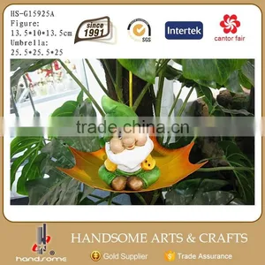 Outdoor Garden Statues Ornament Ceramic Dwarf Figure and Iron Umbrella Metal Bird Feeder thumbnail-1