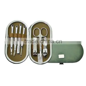 Pretty Girl Manicure Pedicure Set With Finger Nail File thumbnail-1