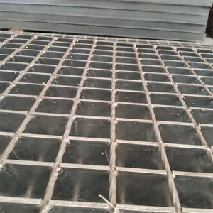 Heavy Duty Welded Steel Bar Grating Hot Dip Galvanized for Industrial Platform and Walkway thumbnail-3