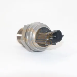 ZX200-5 ZX200-3 ZX200-5A ZX200-5B ZX200-5G Excavator Parts High Pressure Sensor 4703324 thumbnail-2
