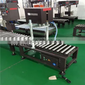 Plastic Lids Pressing Machine thumbnail-4