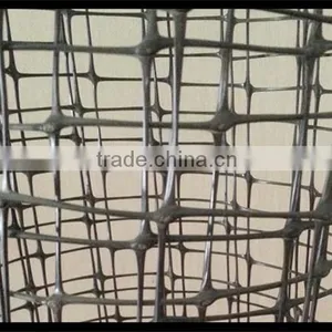 Economical Plastic Deer Fencing Mesh in Black thumbnail-1