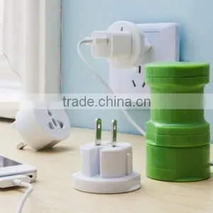 Creative Design World Travel Adapter / Global Conversion Plugs / Universal Conversion Plug thumbnail-1