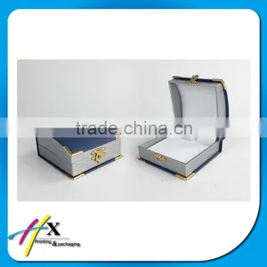 Factory Price Vintage Plastic Jewelry Box China Supplier thumbnail-4