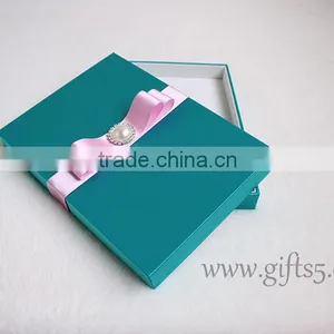 Best Wedding Invitation Card Boxes With Bowknot thumbnail-4
