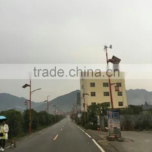 Solar Street Light LED Road Light Traditional Style thumbnail-1