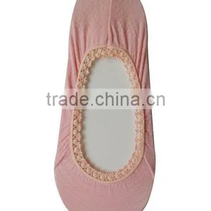 Ladies' Fashion Plain Pink Footie Socks thumbnail-1