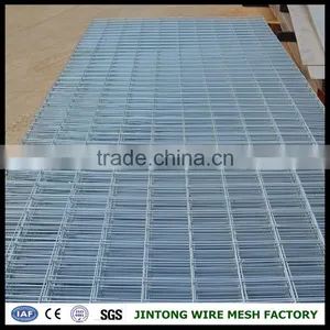 Fence Wire Mesh Curved Fence Panels,welded Wire Mesh Fence Panels in 12 Gauge thumbnail-2