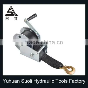 Manufacturing 1200lbs Galvanized Manual Jeep Winch With Strap thumbnail-1
