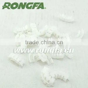 White Plastic Tomato Clip thumbnail-1
