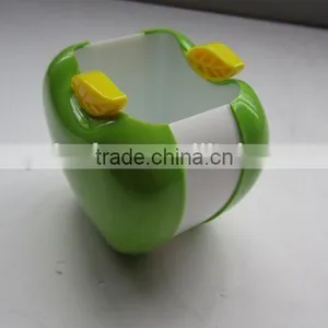 Colorful Apple-shaped Plastic Stationery STORAGE BUSKET/Multifunctional Pen Holder thumbnail-3