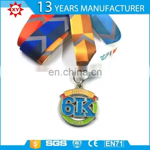 Five-pointed Star Pin Badge thumbnail-3