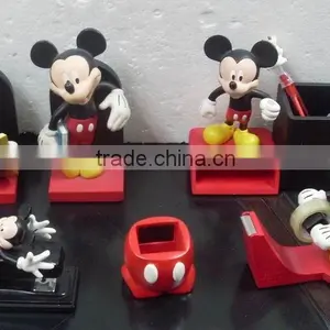 Custom Resin Figurine Mickey Family Animation Statues thumbnail-3