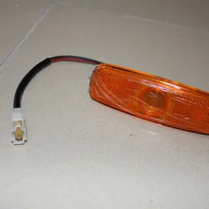 Good Quality SKL6129D SLK6128 SLK6120 Sunlong Bus Accessories 5-0532 Bus Side Light Led Lights 24v for Buses thumbnail-2