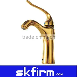 Gold-plated Latest Waterfall Bath Faucet thumbnail-1