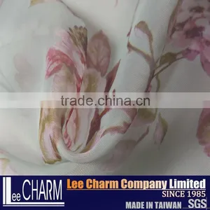 Custom Polyester Printed Design Curtain Fabric Materials thumbnail-4