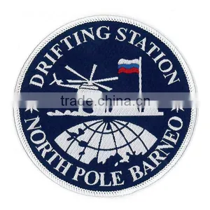 New Design High Quality Custom Woven Emblem thumbnail-1