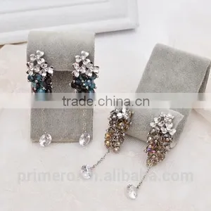 High Quality Brand Designs Clover Crystal Beads Tassel Earrings thumbnail-3