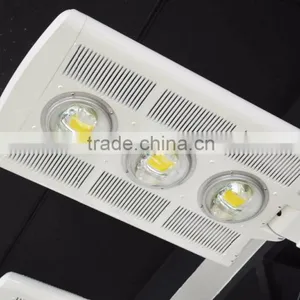 All Glass Lens Led Street Light 160W Patented Product thumbnail-3