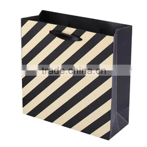 Cloth Paper Bag thumbnail-1