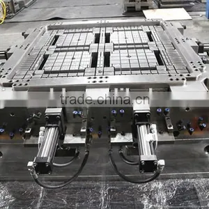 High Quality Plastic Pallet Mould in China thumbnail-3