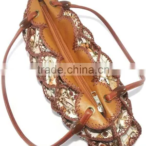 China Wholesale Handbag Distributors Novel Fashion Ladies Fashion Style thumbnail-6