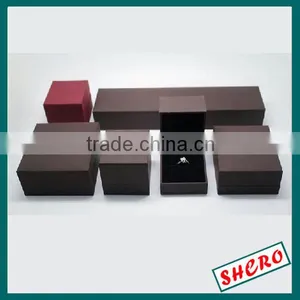 Fashion Small Red Paperboard Jewelry Box thumbnail-6