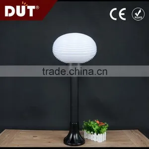 Made in China Fair Priced Outdoor Decorative Pmma Plastic Lawn Light Fixture thumbnail-1