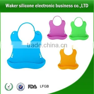 Cartoon Face Pattern Non-toxic Soft Waterproof Silicone Baby Bid With Crumb Catcher for Feeding Kids Infant thumbnail-6