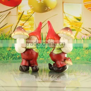 Mushroom Brothers Antique Polyresin Sweet Miniature People Set thumbnail-1
