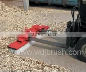 High-efficiency Cleaning Ground Brush On Forklift thumbnail-1
