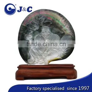 Carved Customized Figure on Natural Sea Shell ,mother of Pearl Decoration Buttons thumbnail-1