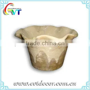 White Ceramic Flower Vase thumbnail-1