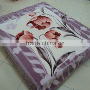 100% Polyester Printed &carved Double Raschel Blanket thumbnail-1