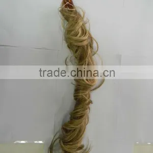 Single Clip in Curly Hair Extension thumbnail-1